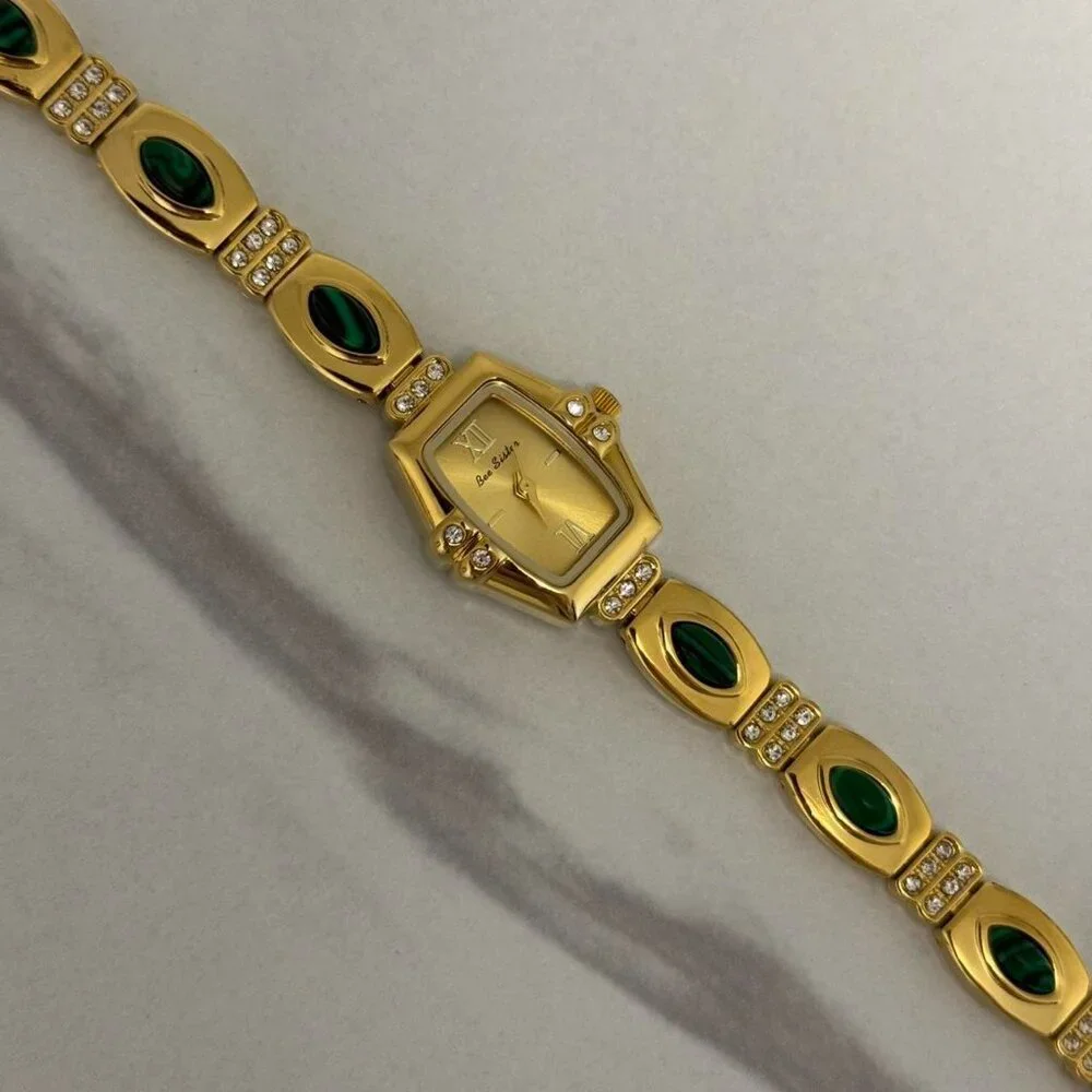 SKU0071Casual Gold Green Gemstones Women Fashion Watch‎ stainless steel+gift bag